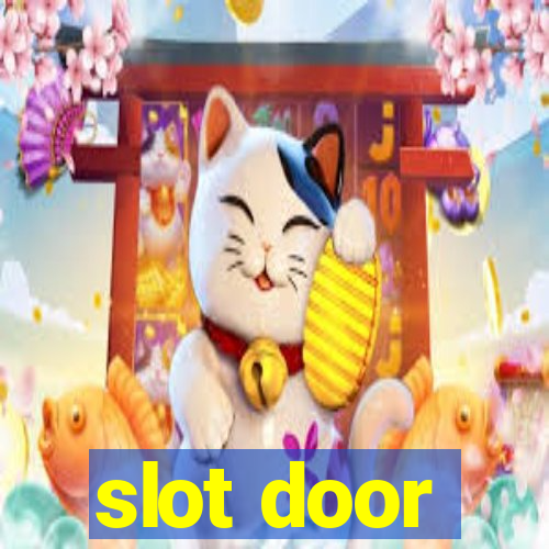 slot door