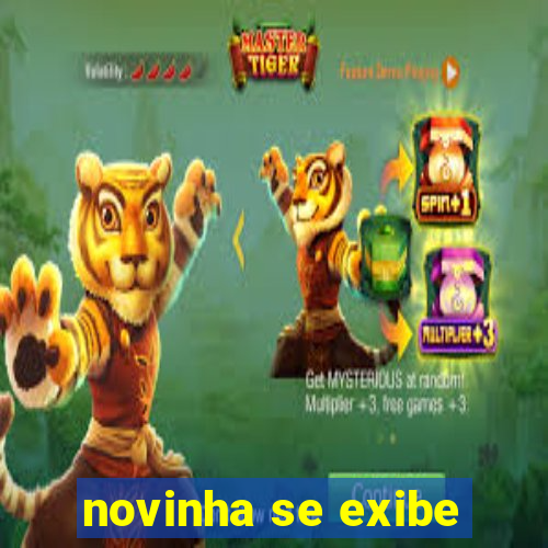 novinha se exibe