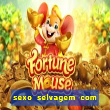 sexo selvagem com gemidos altos